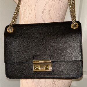 FURLA leather cross body purse
 Sophisticated Black and Gold Chain Shoulder Bag